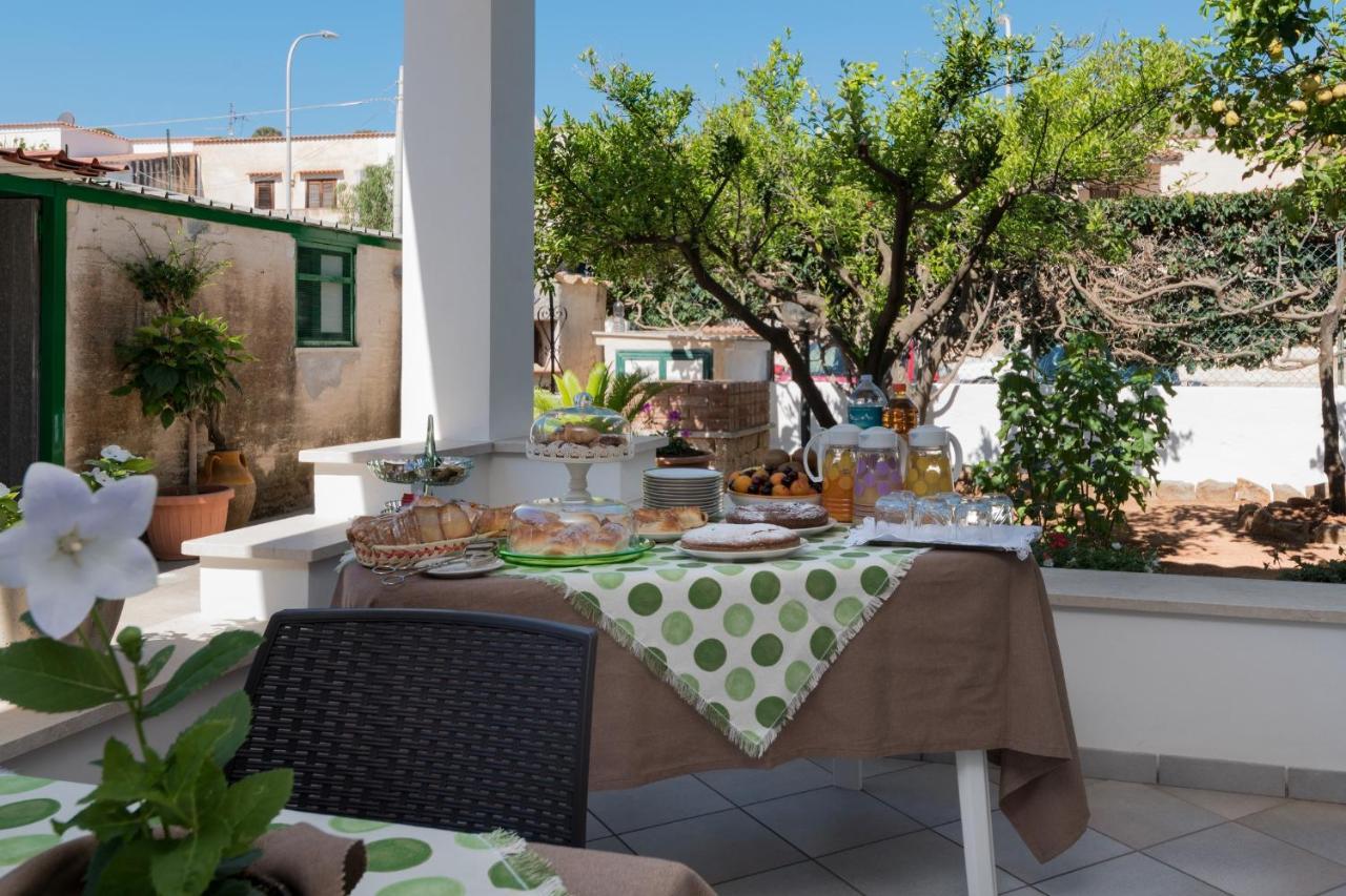 Tra La Montagna E Il Mare Panzió San Vito Lo Capo Kültér fotó